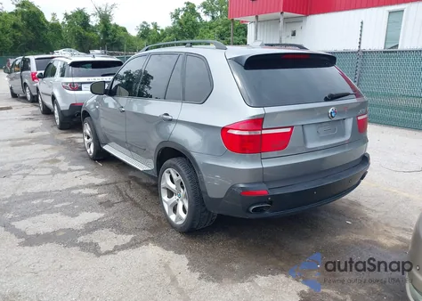 2007 BMW X5 4.8I z USA, uszkodzony, nr VIN 4USFE83597LY63884